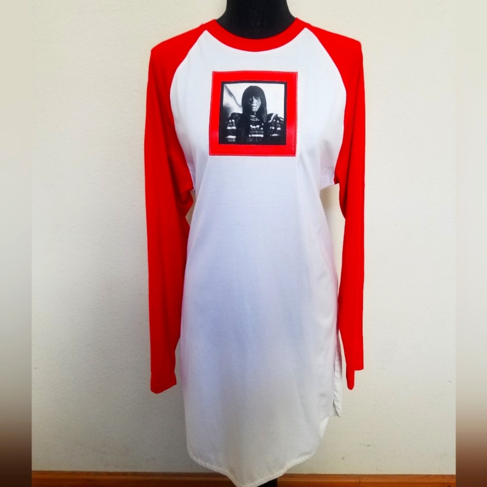 GIVENCHY LONG SLEEVE T-SHIRT DRESS!